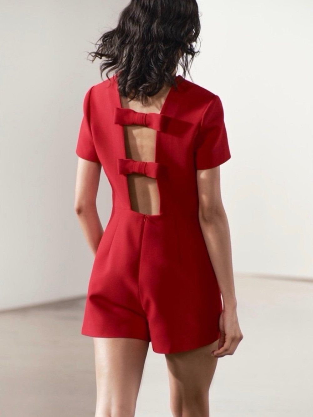 Zara Red Bow Back Romper Small Open Back Short Sleeve Structured Playsuit